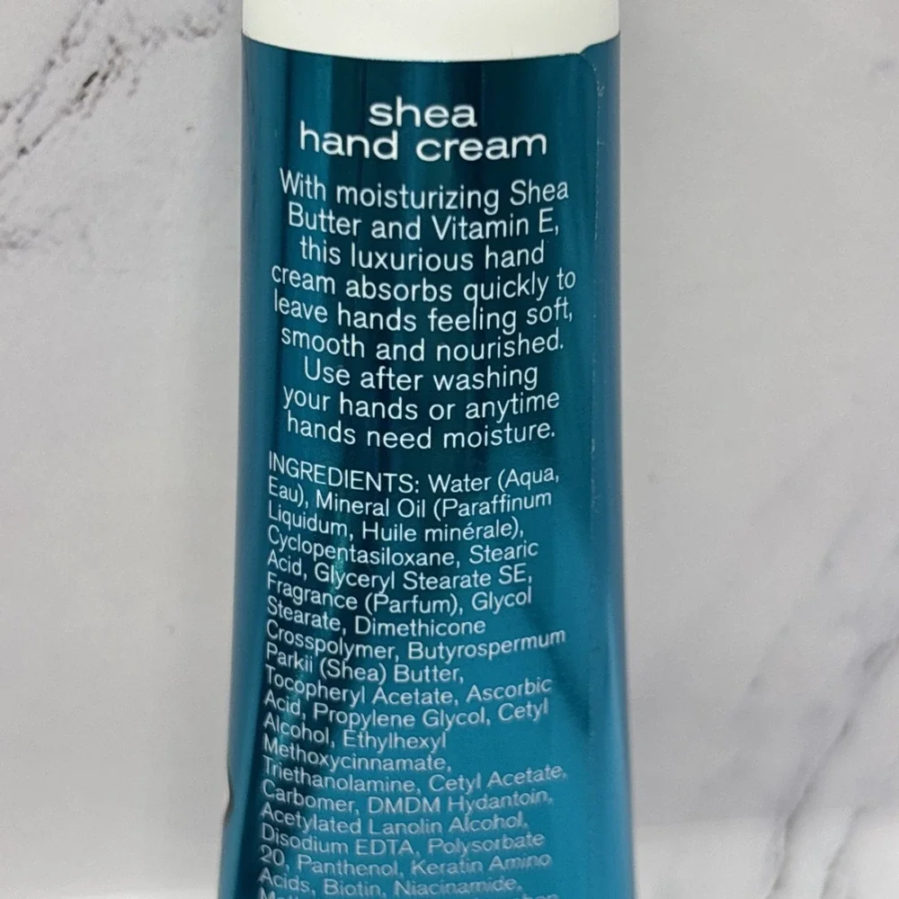 Bath & Body Works bath body